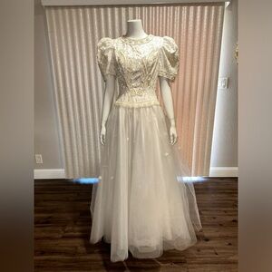 Vintage 1980s Wedding Dress